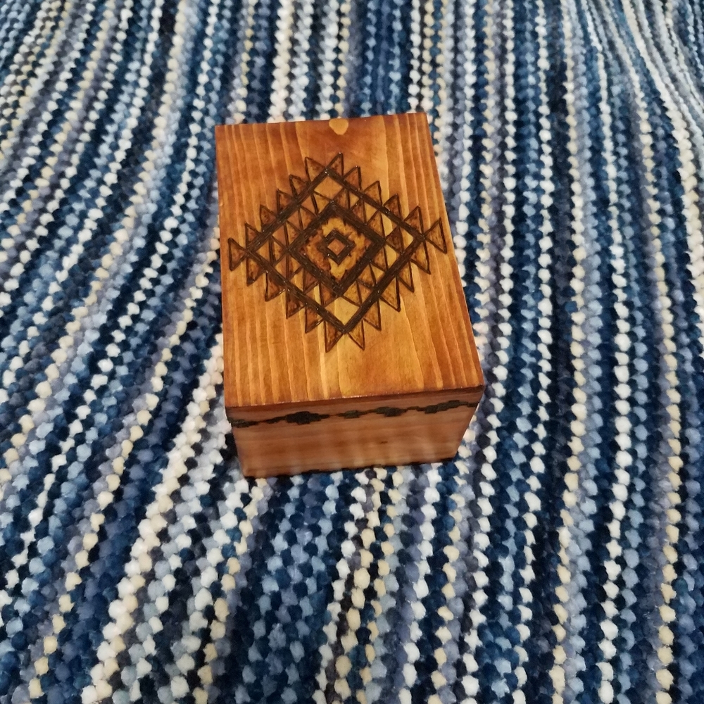 Handcrafted CK Crafts Watchbox - Picture 4 of 8